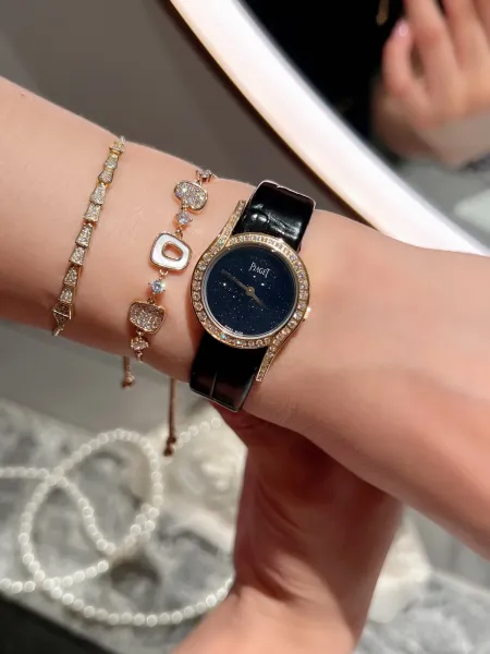 Design Piaget Limelight Gala Rose Gold Diamond-Set Black Leather Watch Watches - 97
