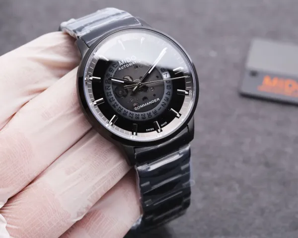 Design Mido Commander Chronograph Black Dial Mechanical Watch Watches - 11