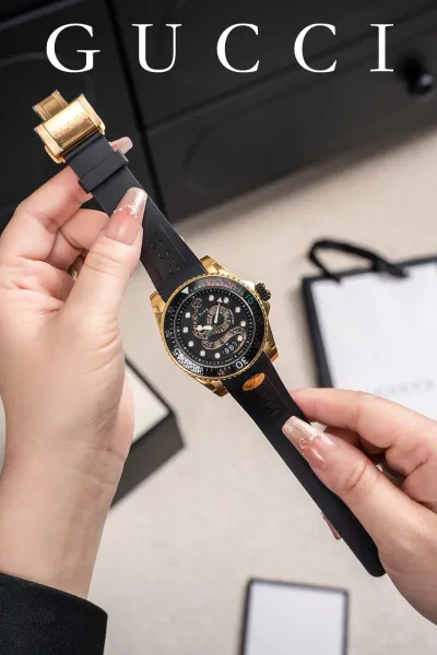 Gucci Dive Snake White Gold Watch Watches - 23
