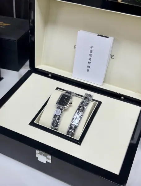 Chanel Première Re-Edition Black and Silver Chain Watch Watches - 2