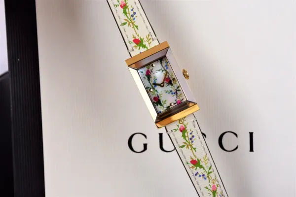 Gucci G-Timeless Floral Print White Leather Strap Quartz Watch Watches - 24