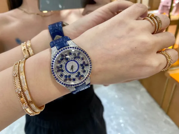 Van Cleef & Arpels Poetic Complications Midnight Bloom Blue Sapphire and Diamond Watch Watches - 12