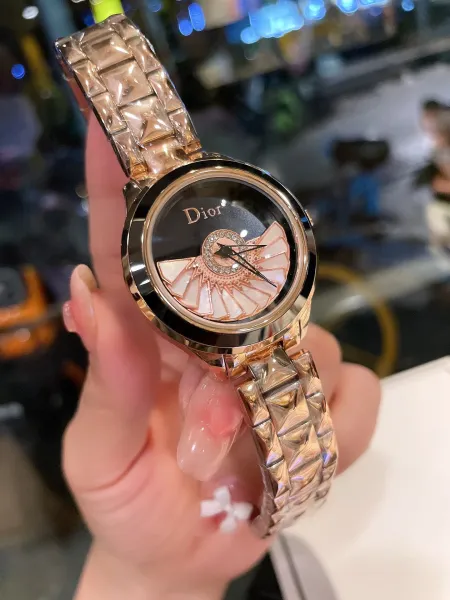 Dior La D de Dior Mother-of-Pearl Dial Silver Watch Watches - 8