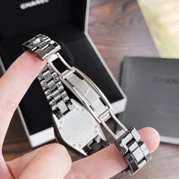 Chanel J12 White Ceramic Watch Watches - 26