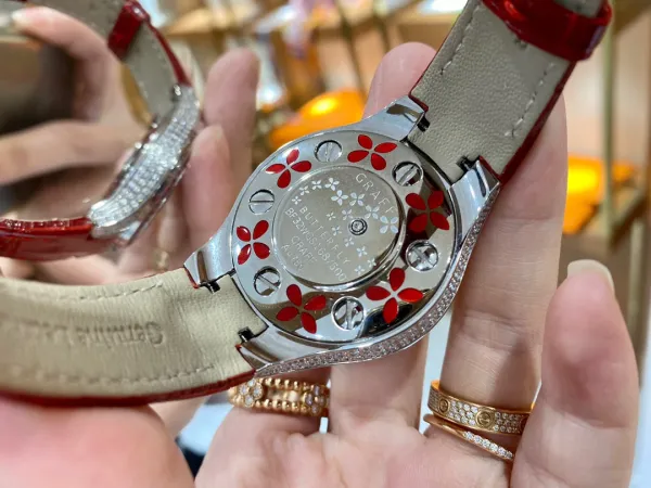 Van Cleef & Arpels Poetic Complications Midnight Bloom Blue Sapphire and Diamond Watch Watches - 35