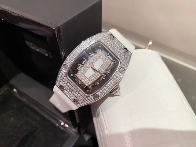 Richard Mille Watches RM 007-1 diamond-set tonneau watch product detail image 2