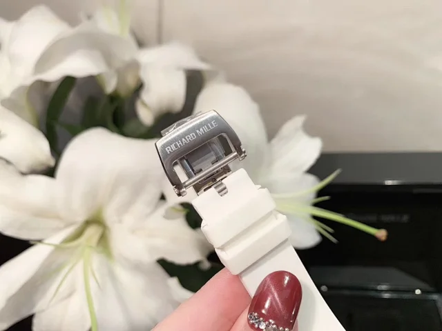 Richard Mille Watches RM 007-1 diamond-set tonneau watch product detail image 9