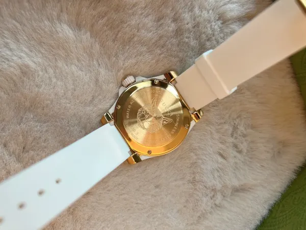 Gucci Dive Snake White Gold Watch Watches - 43