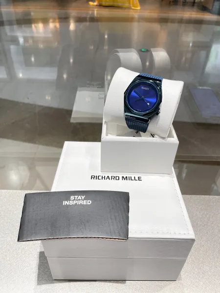 Gucci Grip Blue Dial Black Ceramic Watch Watches - 28