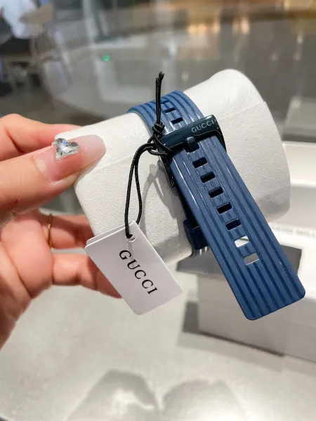 Gucci Grip Blue Dial Black Ceramic Watch Watches - 31