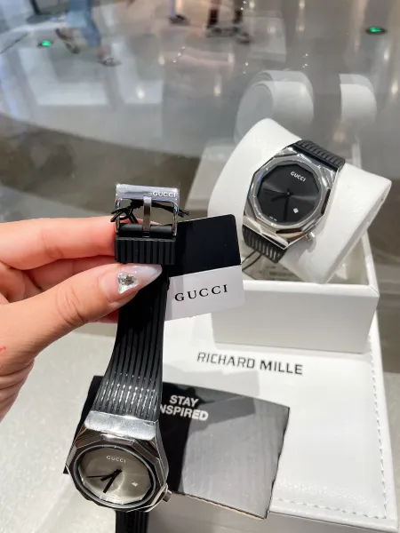Gucci Grip Blue Dial Black Ceramic Watch Watches - 6