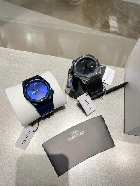Gucci Grip Blue Dial Black Ceramic Watch Watches - 36