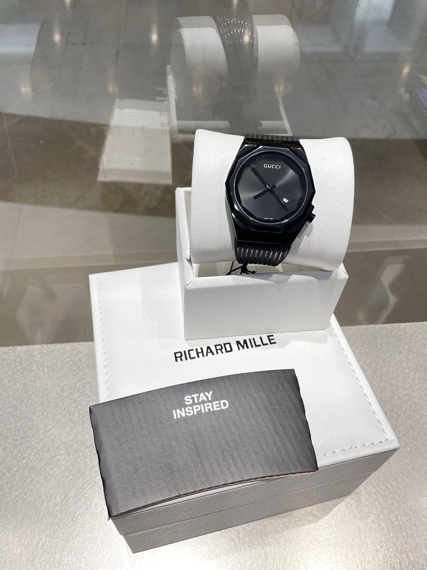 Gucci Grip Blue Dial Black Ceramic Watch Watches - 11