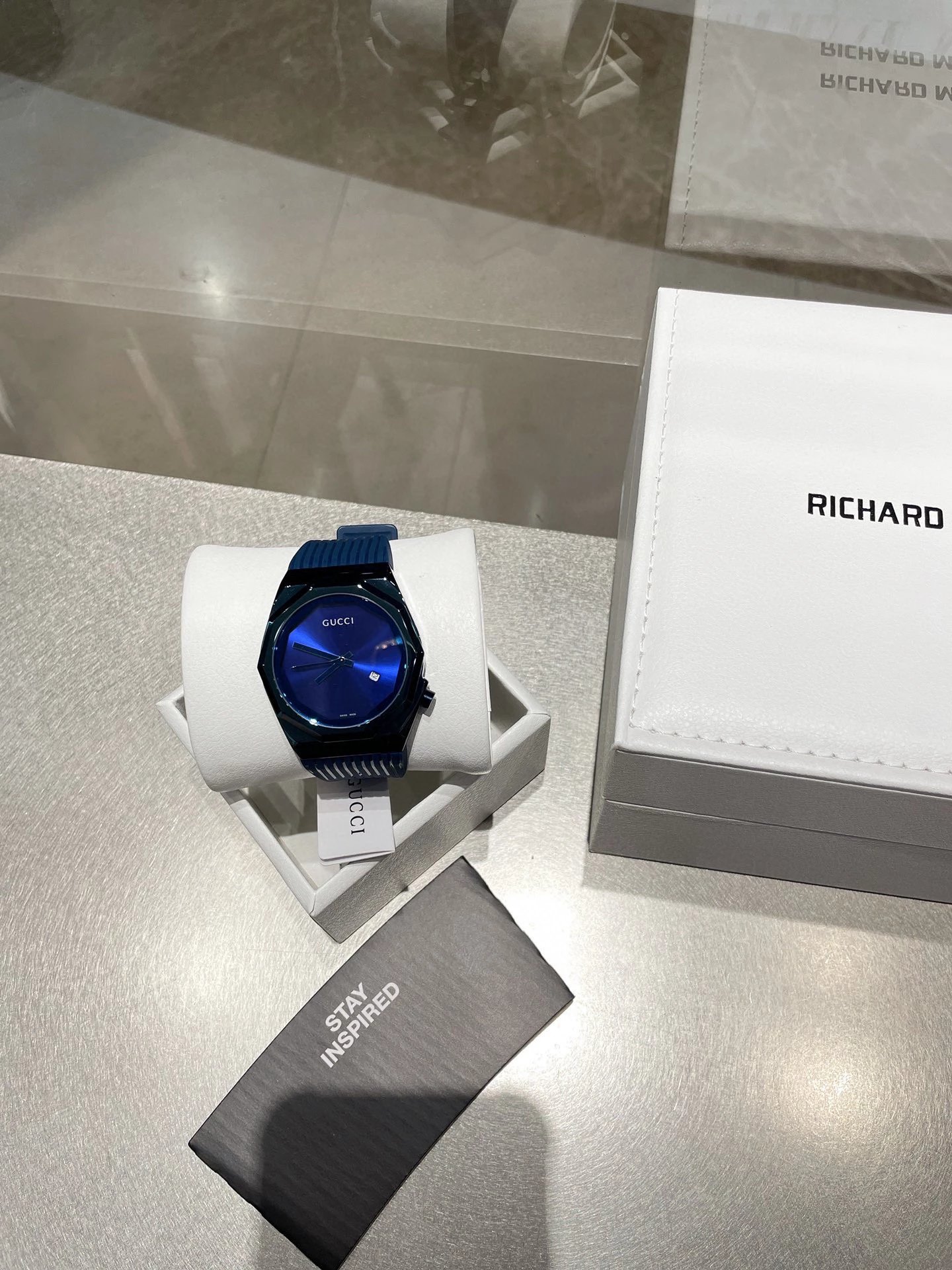 Gucci Grip Blue Dial Black Ceramic Watch Watches - 34