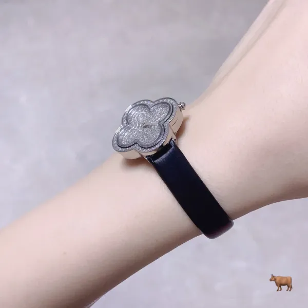 Cartier Panthère de Cartier Clover-Shaped Diamond Watch Blue Silk Strap Watches - 14