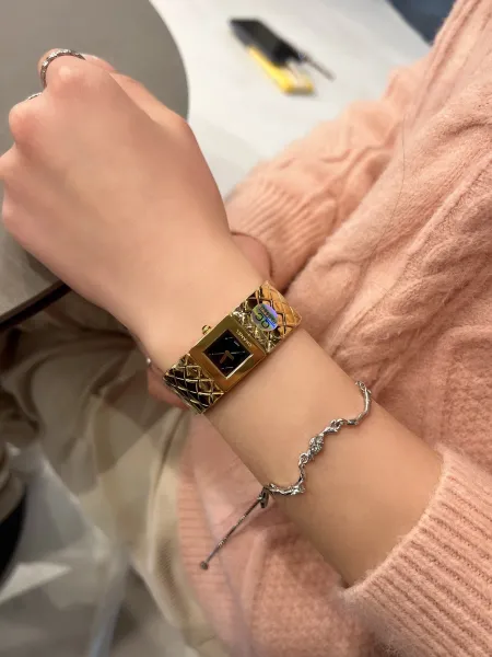 Chanel Première Re-Edition Silver Quilted Metal Watch Watches - 14