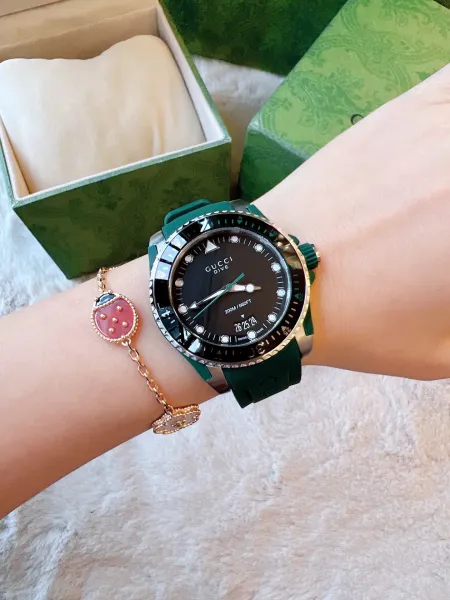 Gucci Dive Snake White Gold Watch Watches - 30