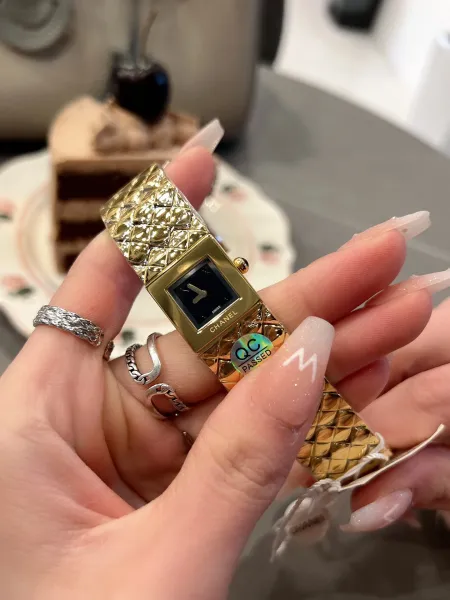 Chanel Première Re-Edition Silver Quilted Metal Watch Watches - 13