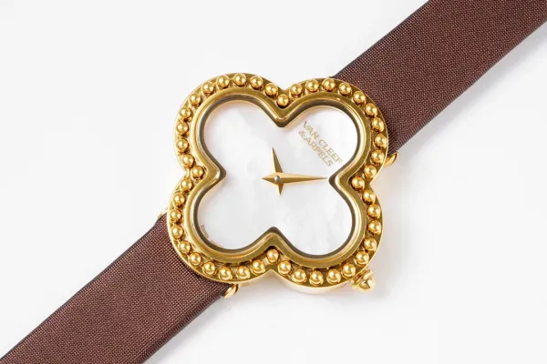 Van Cleef & Arpels Alhambra Black Dial Rose Gold Diamond Watch Watches - 10
