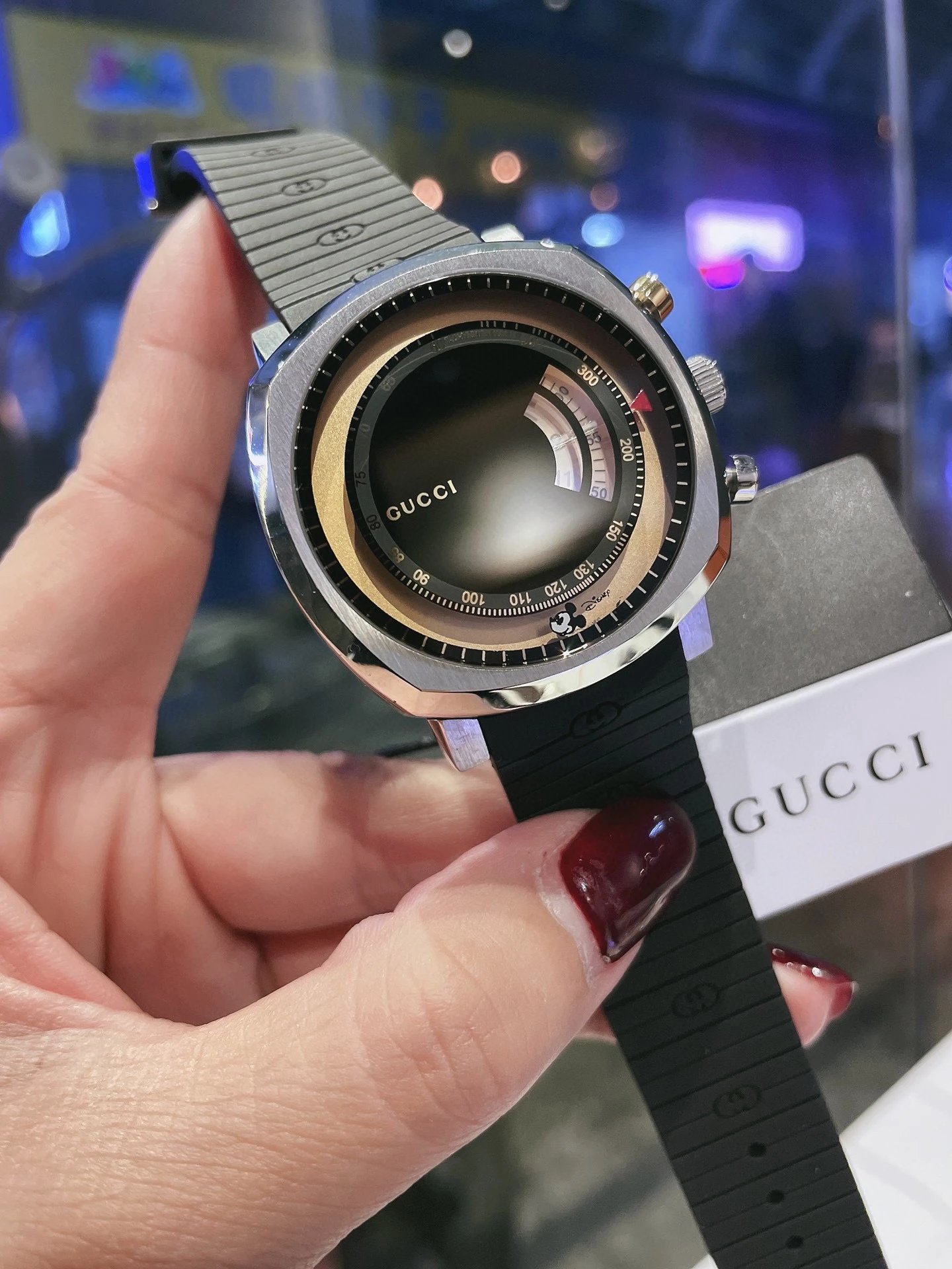 Gucci Watches Mickey Mouse Dial Watch with Date Display image 12