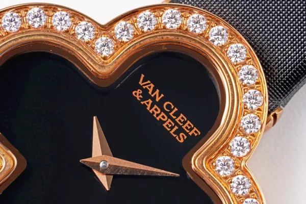 Van Cleef & Arpels Alhambra Black Dial Rose Gold Diamond Watch Watches - 56