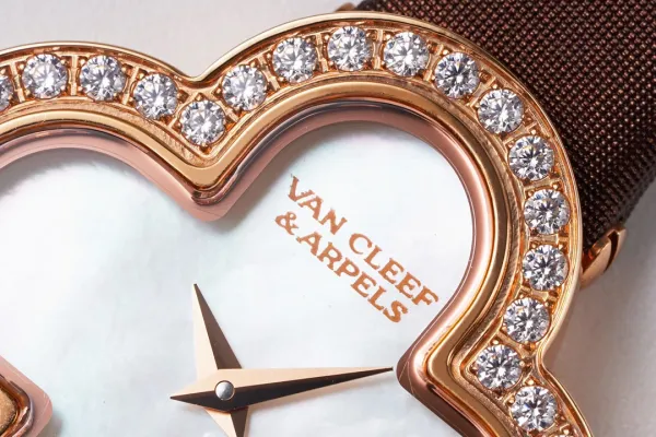 Van Cleef & Arpels Alhambra Black Dial Rose Gold Diamond Watch Watches - 74