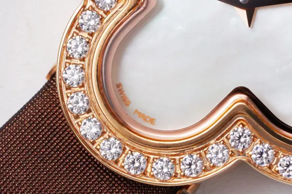 Van Cleef & Arpels Alhambra Black Dial Rose Gold Diamond Watch Watches - 75