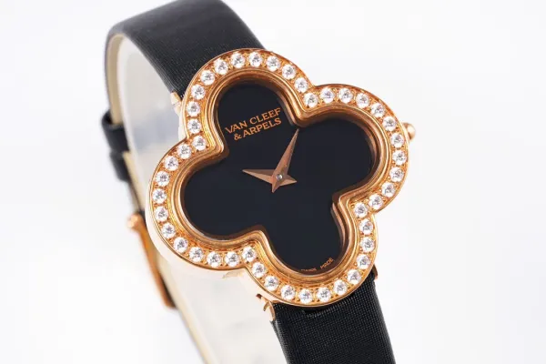 Van Cleef & Arpels Alhambra Black Dial Rose Gold Diamond Watch Watches - 54