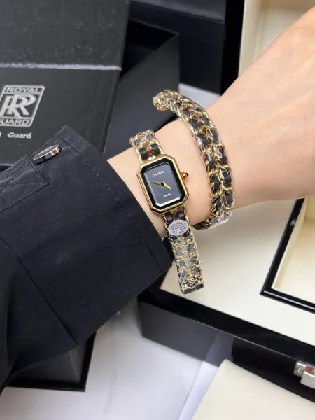 Chanel Première Re-Edition Black and Silver Chain Watch Watches - 35