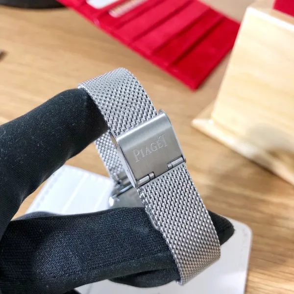 Design Piaget Limelight Gala Diamond-Set Silver Mesh Watch Watches - 17