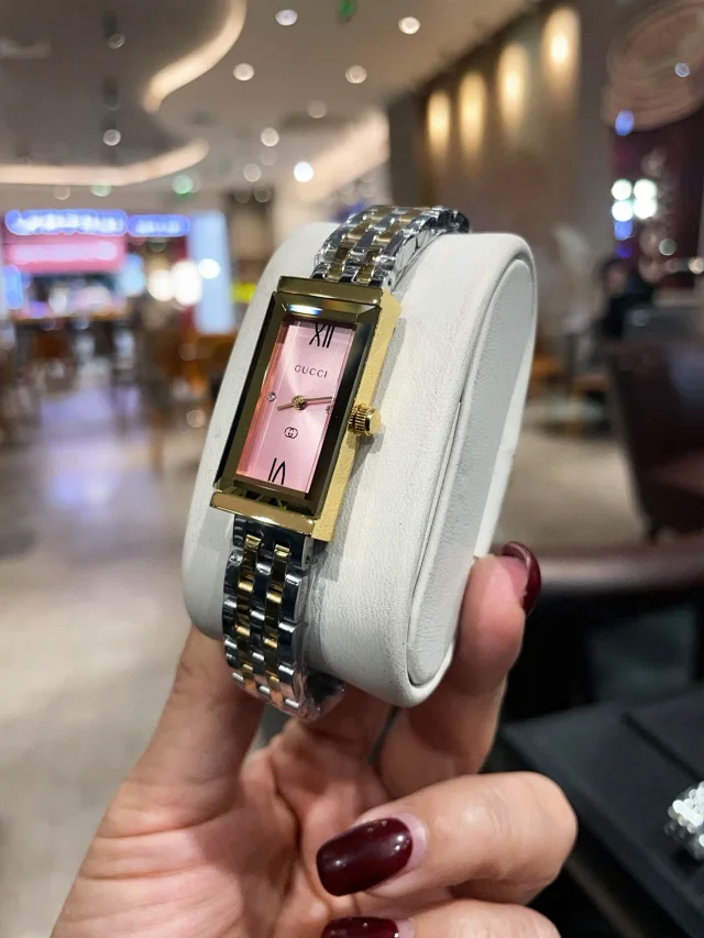 Gucci Watches G-Frame rectangular bracelet watch product detail image 49