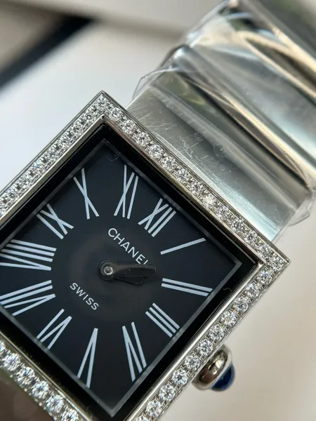 Chanel Premiere Black Dial Silver-Tone Watch Watches - 8
