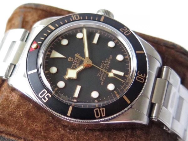 Design Tudor Black Bay Fifty-Eight Blue Bezel Steel Watch Watches - 21