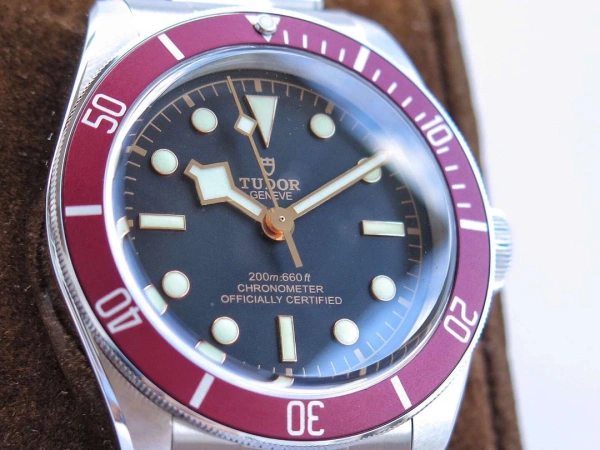 Design Tudor Black Bay Fifty-Eight Blue Bezel Steel Watch Watches - 6