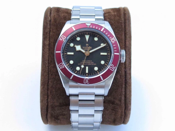 Design Tudor Black Bay Fifty-Eight Blue Bezel Steel Watch Watches - 2