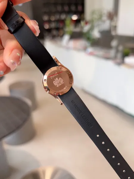 Design Piaget Limelight Gala Rose Gold Diamond-Set Black Leather Watch Watches - 20