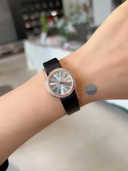Design Piaget Limelight Gala Rose Gold Diamond-Set Black Leather Watch Watches - 17