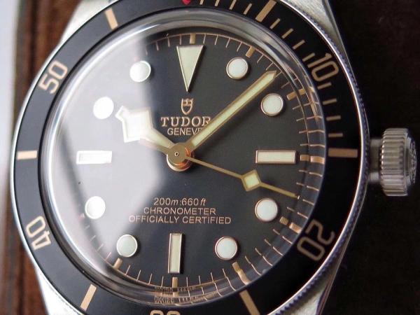 Design Tudor Black Bay Fifty-Eight Blue Bezel Steel Watch Watches - 20
