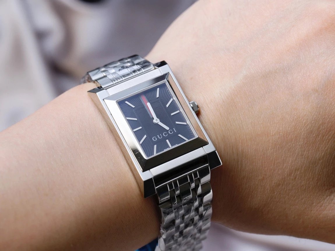 Gucci G-Timeless Square Watch Silver Black Diamond-Encrusted Quartz Watch Watches - 7