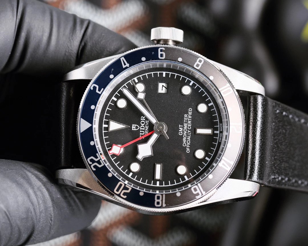Design Tudor Black Bay GMT Blue and Black Bezel Mechanical Watch Watches - 5