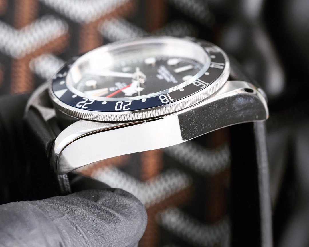 Design Tudor Black Bay GMT Blue and Black Bezel Mechanical Watch Watches - 7