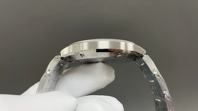 Piaget Watches Stainless Steel Date Watch with Diamond-Set or Brushed Bezel product detail image 17