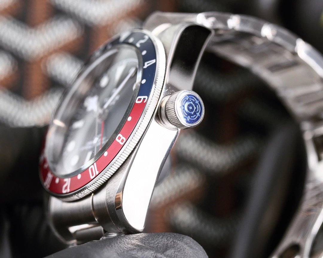 Design Tudor Black Bay GMT Blue and Black Bezel Mechanical Watch Watches - 15