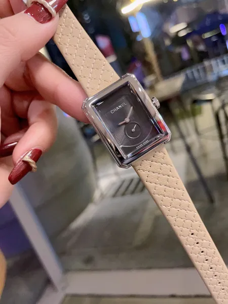 Chanel Boyfriend Watch White Dial and Black Dial with Diamond Bezel and Quilted Leather Strap Watches - 10