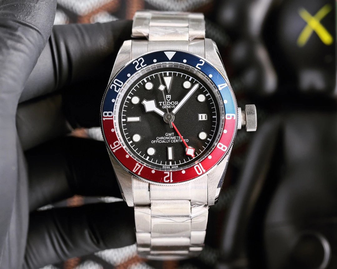 Design Tudor Black Bay GMT Blue and Black Bezel Mechanical Watch Watches - 12