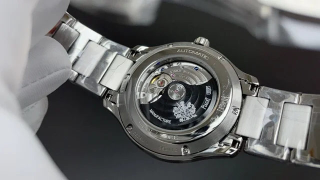 Piaget Watches Stainless Steel Date Watch with Diamond-Set or Brushed Bezel product detail image 6