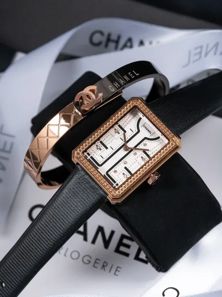 Chanel Mademoiselle Privé Watch Black and Gold Quartz Watch with Leather Strap Watches - 26
