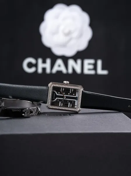 Chanel Mademoiselle Privé Watch Black and Gold Quartz Watch with Leather Strap Watches - 10