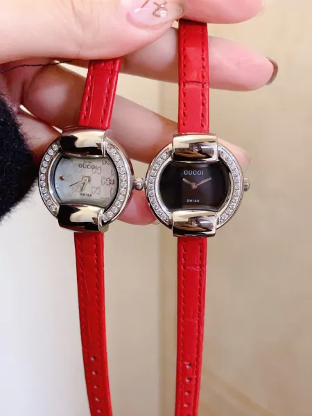 Gucci G-Timeless Mini Diamond-Set Black Dial Red Leather Watch Watches - 16