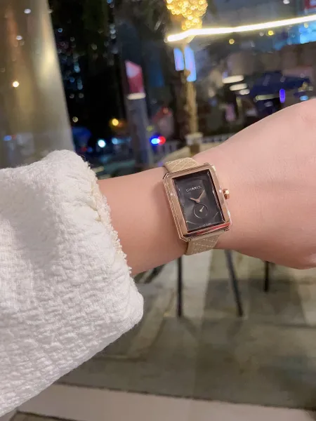 Chanel Boyfriend Watch White Dial and Black Dial with Diamond Bezel and Quilted Leather Strap Watches - 24